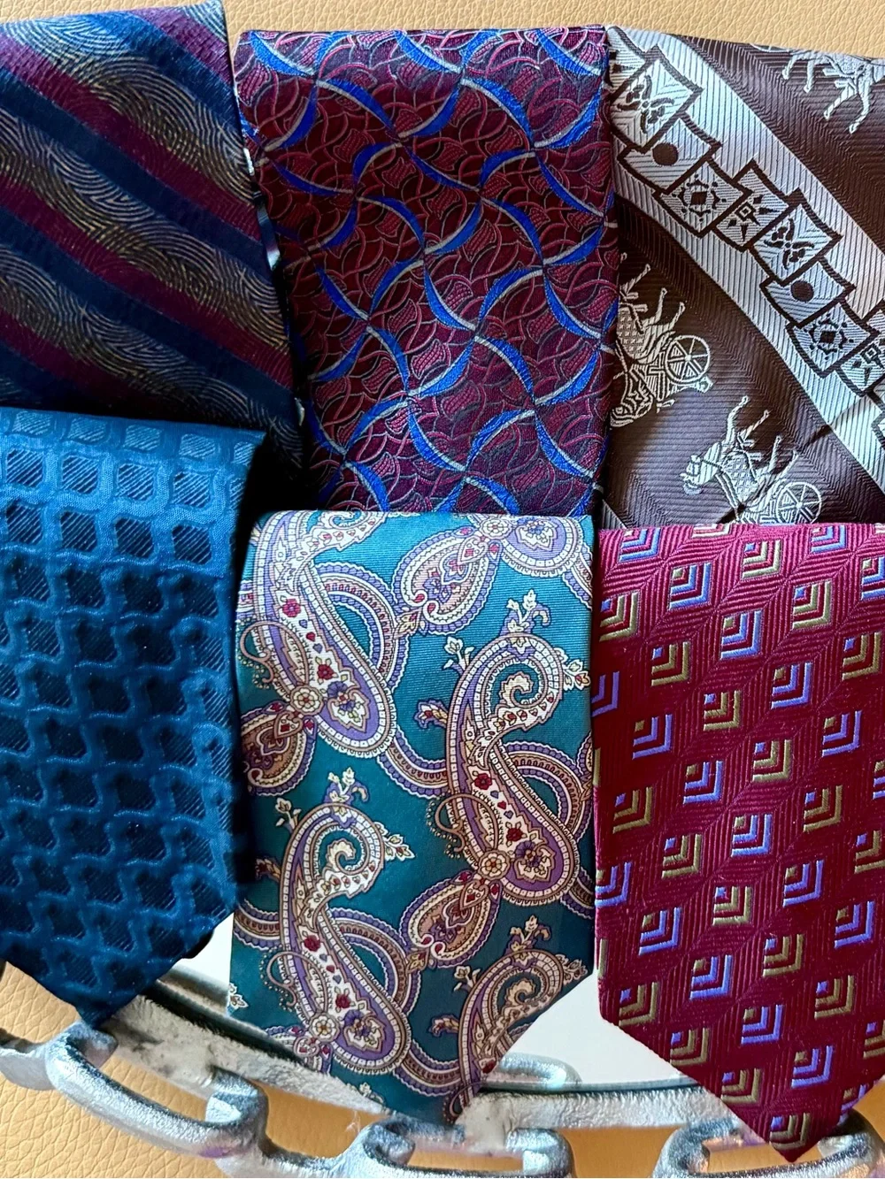 Lot of 8 TIES — Assorted Designs for Men, Women, Crafters